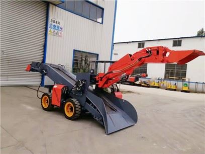 Mucking Wheel Loader